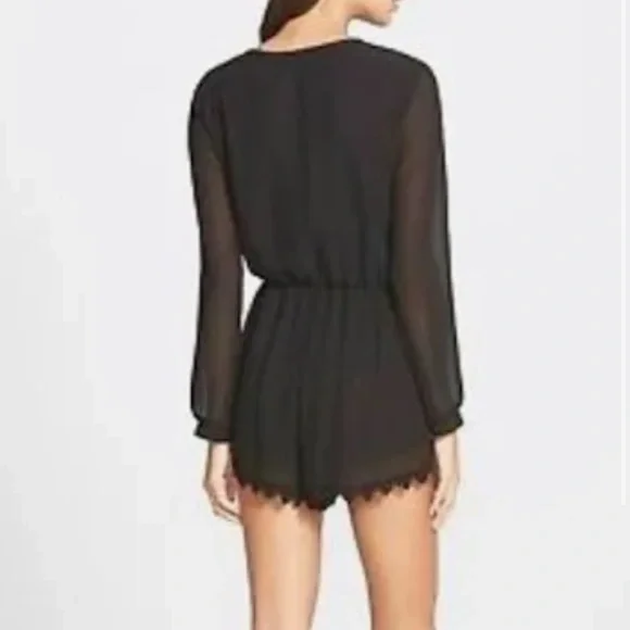 Astr XS black lace/floral lined  romper - Picture 4 of 4